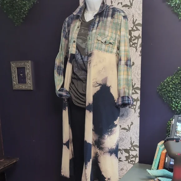 Painted Oyster One Of a Kind Shirt Jacket